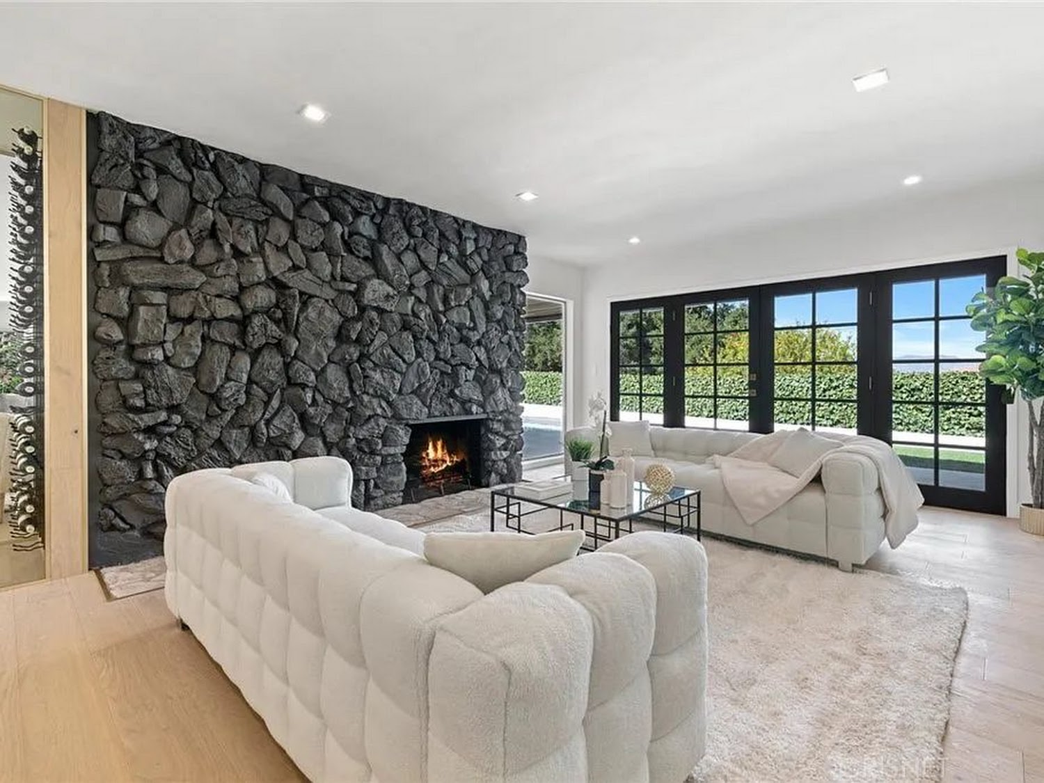 Benefits of utilizing interior design services